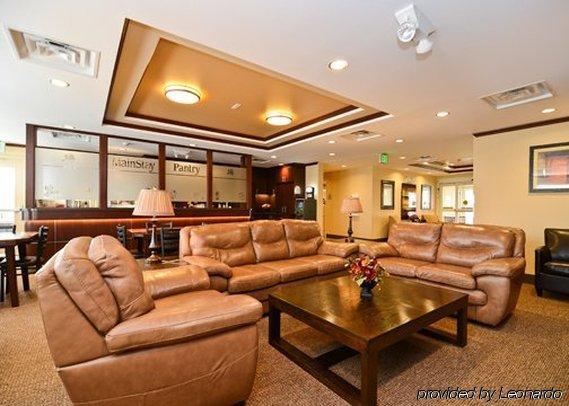 Mainstay Suites Minot Restaurant foto
